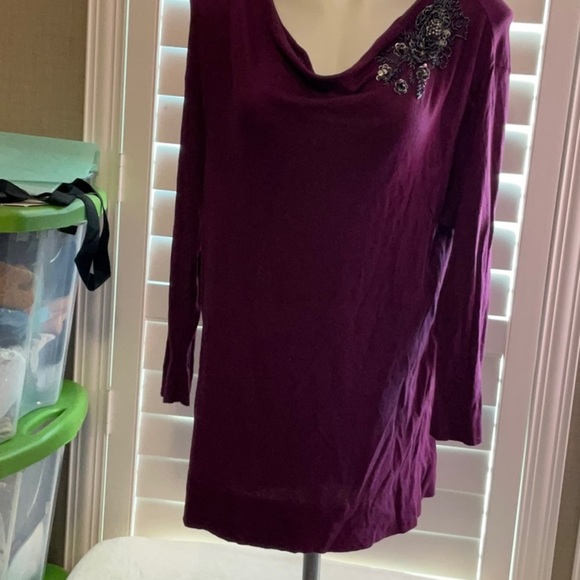 Neiman Marcus Purple Long Sleeve Top with Embellishment - Picture 1 of 6